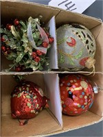 4 ASSORTED COLORFUL CHRISTMAS ORNAMENTS