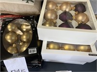 LOT OF MISC GLASS CHRISTMAS BALLS