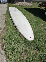WIND SURF BOARD  (NO SAIL)