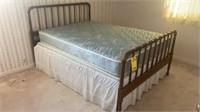 DOUBLE BED W/ WOOD FRAME