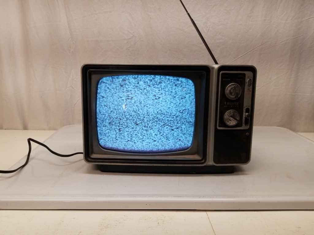 Vintage Zenith Solid State Portable Television Set
