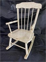 VTG Wooden Child/Doll Rocking Chair