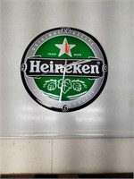 Tin Heineken Clock. Untested.