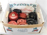 BOX LOT - WEEDEATER SPOOLS