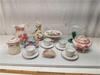 Vintage Italy Pottery, Queen Tea Cups, Cactus Bowl