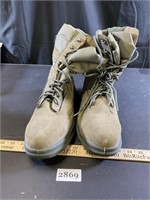 Size 9.5 Men's Steel Toed Work Boots NEW