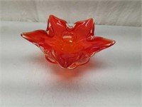 Stunning Red Star Shaped Art Glass Stretch Vase