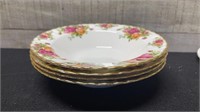 4 Royal Albert Old Country Roses Rimmed Soup Bowls