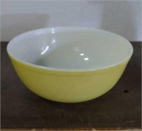Vintage Pyrex Yellow Bowl