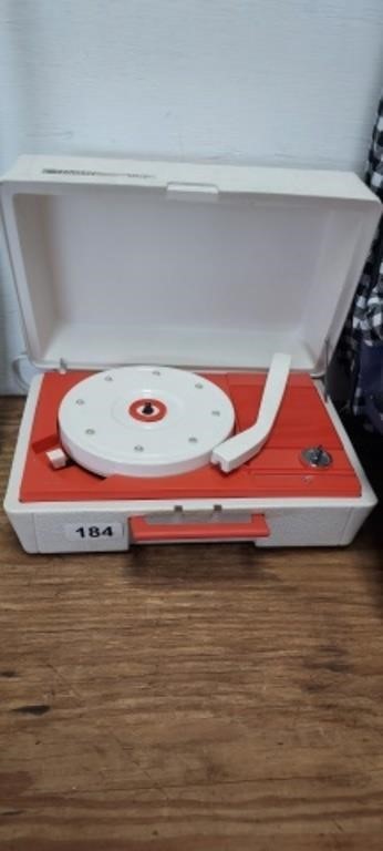 VINTAGE GENERAL ELECTRIC RECORD PLAYER