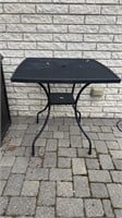 Black Metal Patio Table Hole for Umbrella 28”x28