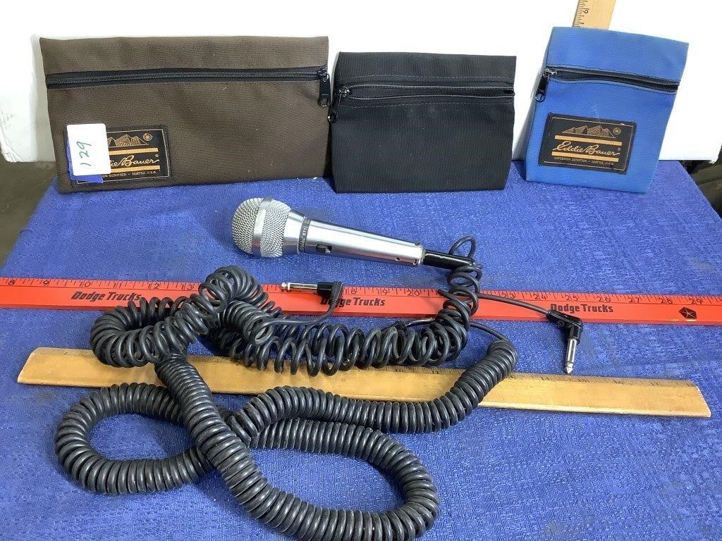 Electric voice 671 microphone.  3 small ammo bags