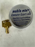 Mobile mini Container lock gaurd and keys new in