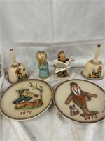Hummels - 2  bells, 2 figurines and a plate. All
