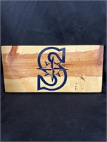 15” by 7” SEATTLE MARINERS Plaque