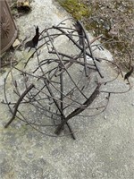Set of iron tree limbs with birds. Use a 4 x 4 or