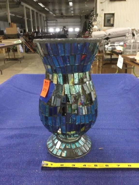 11 inch tall glass mosaic vase