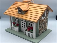 Sweet country home bird house