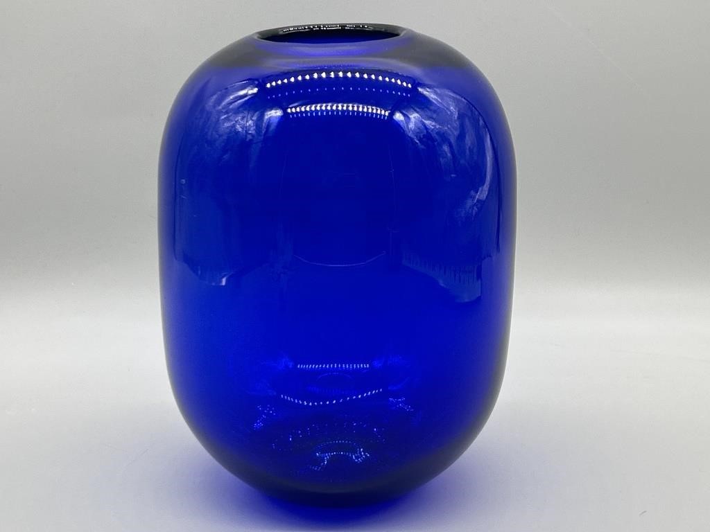Cobalt Blue Blown Art Glass 9in Vase