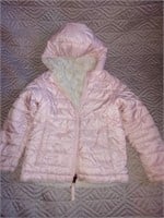 C9) Girls north face, size 5T light pink and