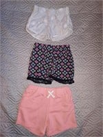C9) Size 6 girls shorts
