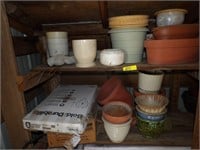 2 SHELVES WITH FLOWER POTS