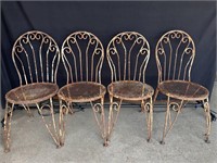 4 Garden Chairs