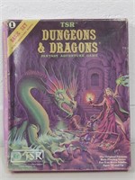 Vtg Dungeons & Dragons Fantasy Adventure Game