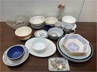 Kitchen dishes, bowls mugs etc…- stoneware,