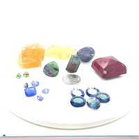 QTY OF LOOSE STONES INCLUDES: