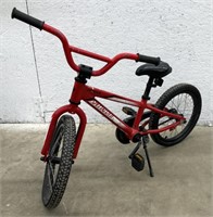 (Q) Child’s Specialized Hotrock 8.5’’ Bicycle