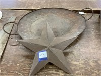 Metal tray and star