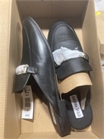 Ladies Steve Madden Shoes Size 9