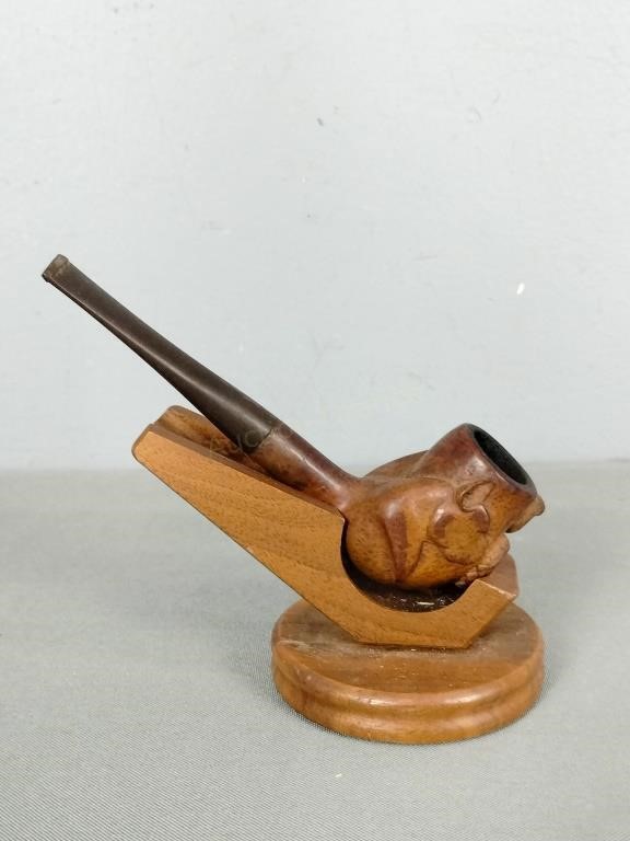 Carved Wood Pipe With Stand