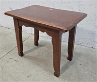 End table 21"14"18"