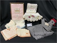 VTG Embroidered Napkins & Table Runners & More!