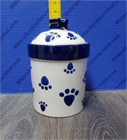 CASTLEMERE PET FOOD CONTAINER.