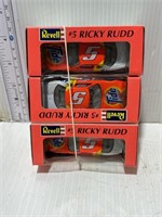 3 Ricky Rudd Tide cars