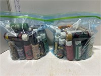 2 bags of Acrylic paints