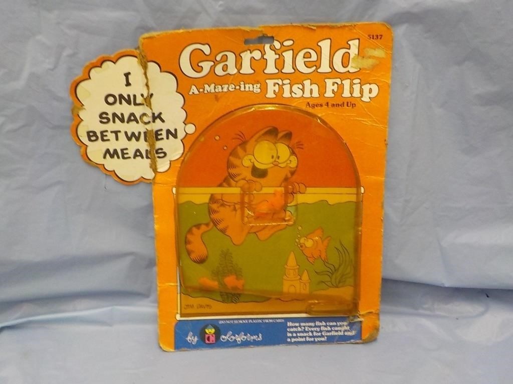 Garfield Fish flip