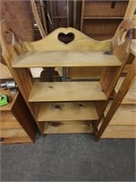 Wooden shelf - heart design