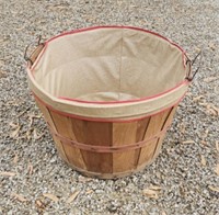 Apple Basket with liner