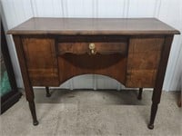 Small wooden desk -1 drawer
