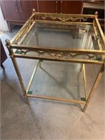 Heavy duty glass and metal end table