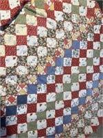Early Knotted Quilt Comforter