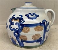 Mary  Hadley teapot