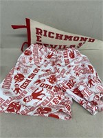 Richmond red Devil's pennant and shorts