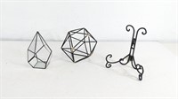 (1) Geometric Tabletop Decor Collection
