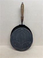 Decorative pan