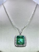 $190,000 GIA 27.70 cts Emerald & Diamond 18k Gold